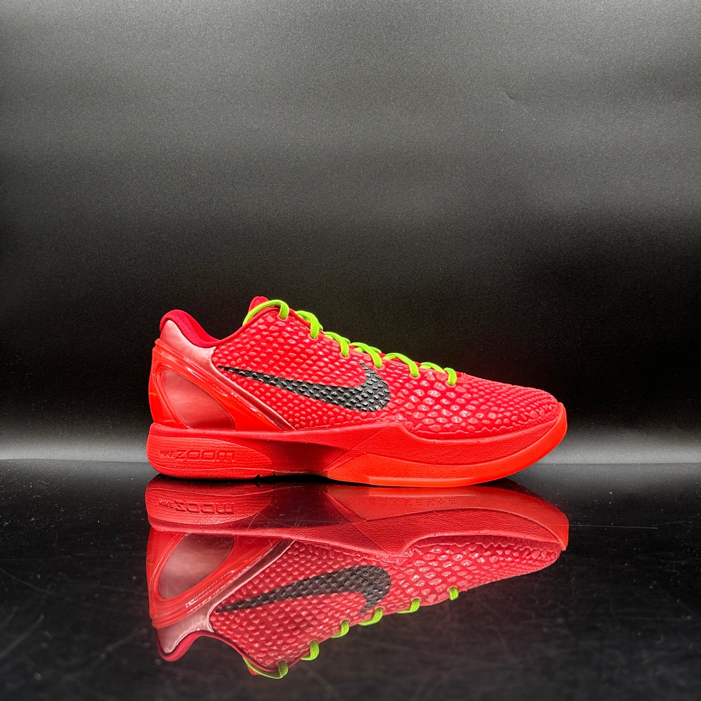 Kobe 6 Reverse Grinch SZ 8 (DS)