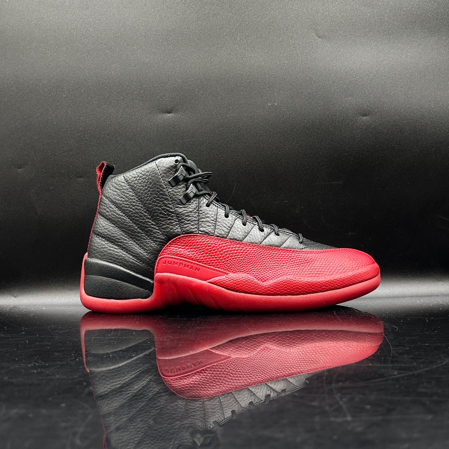 Jordan 12 Flu Game SZ 11 (DS)