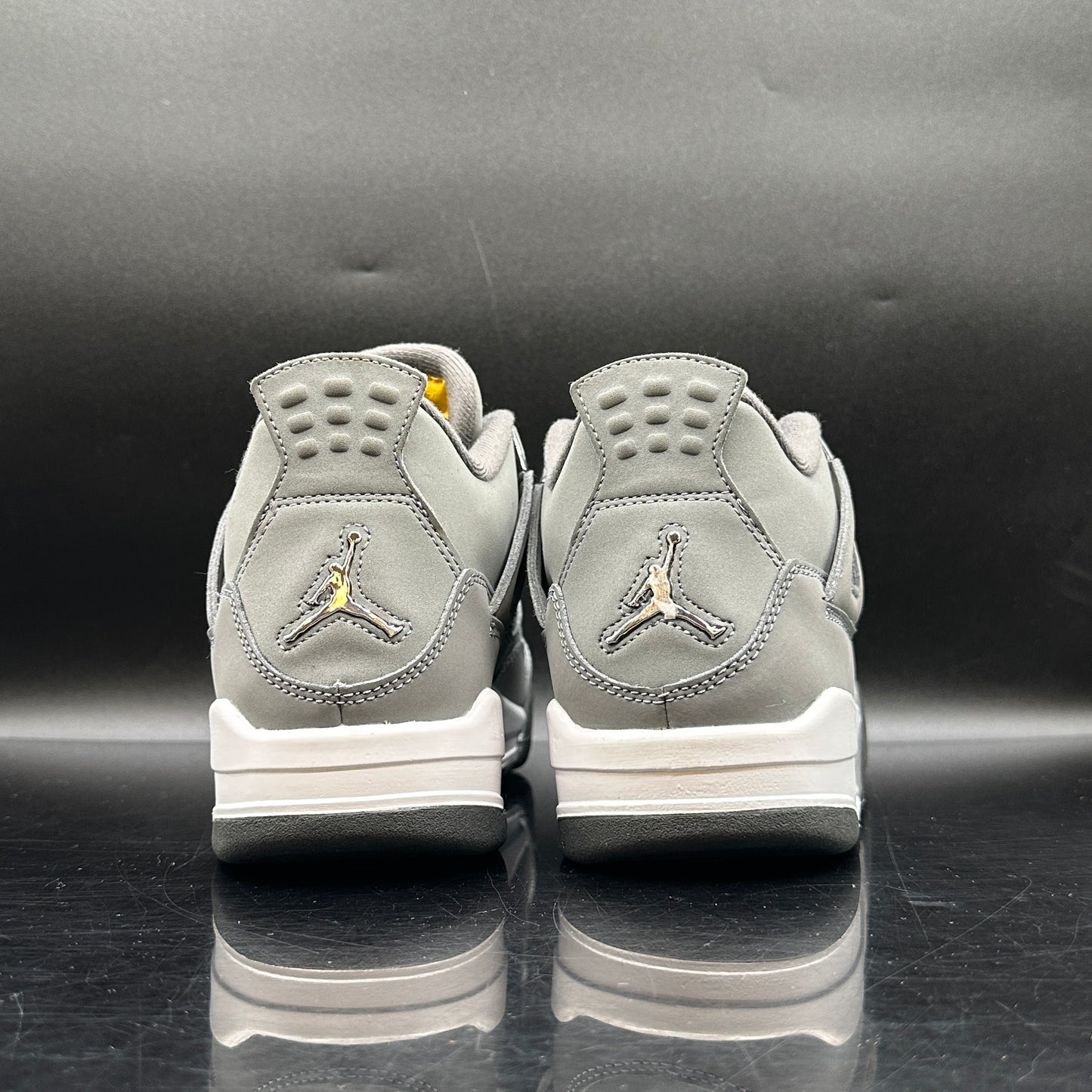 (PRE-OWNED) Jordan 4 Cool Grey SZ 6Y