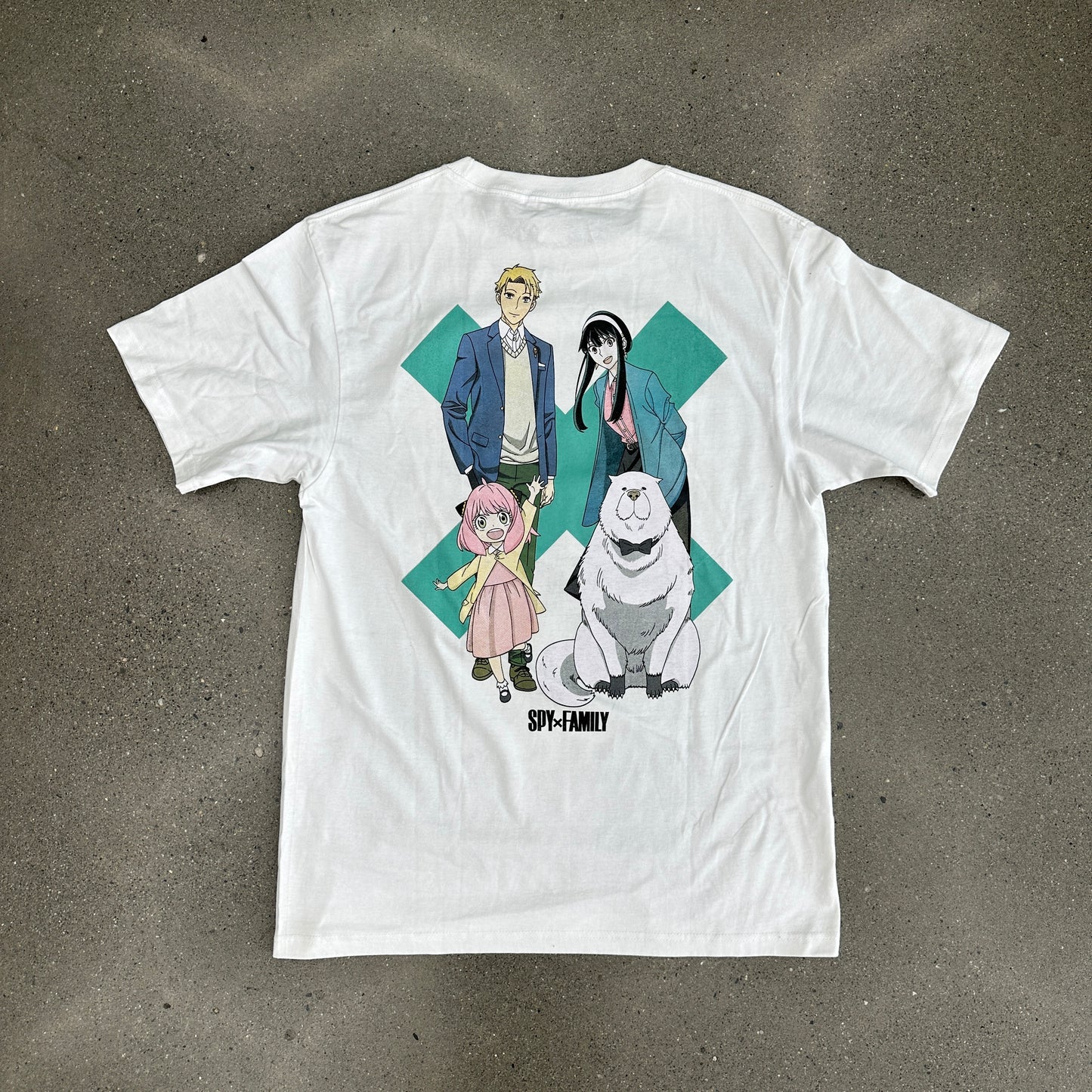 Spy x Family Tee SZ XL