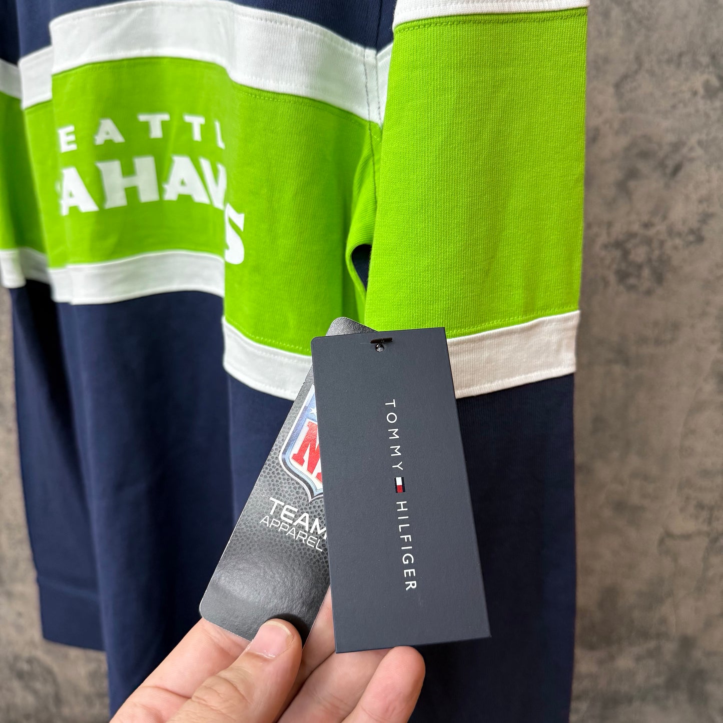 Seahawks X Tommy Hilfiger Rugby Jersey SZ L (NEW)