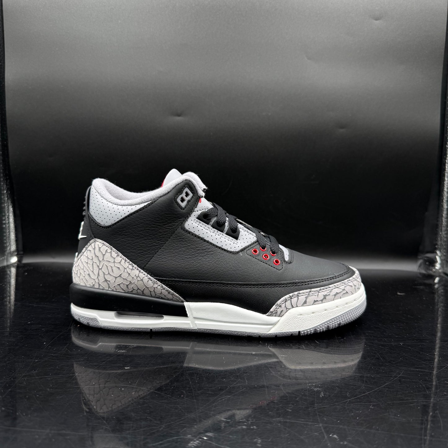 Jordan 3 Black Cement Reimagined SZ 7Y (DS)