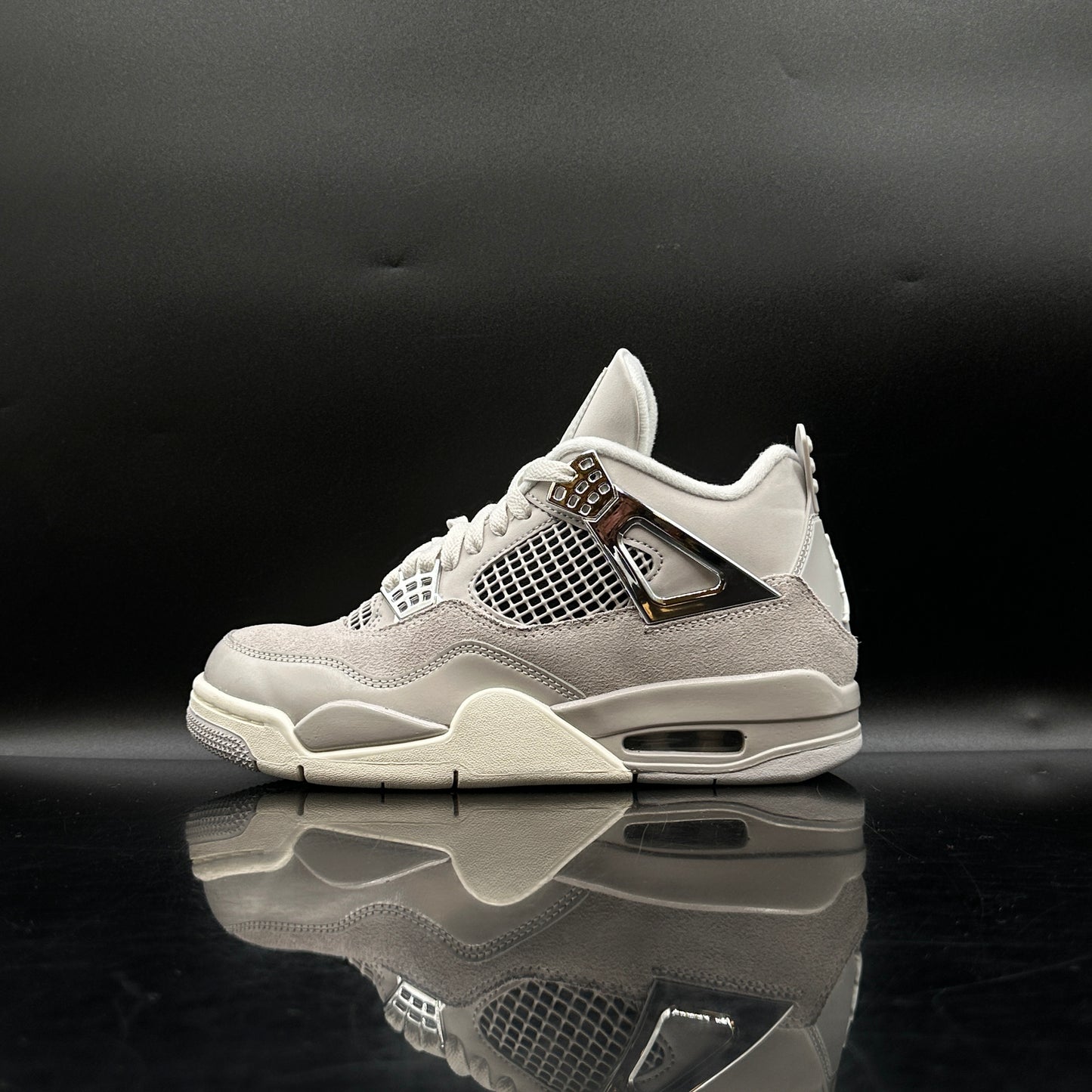 (PRE-OWNED) Jordan 4 Frozen Moments SZ 5.5M / 7W