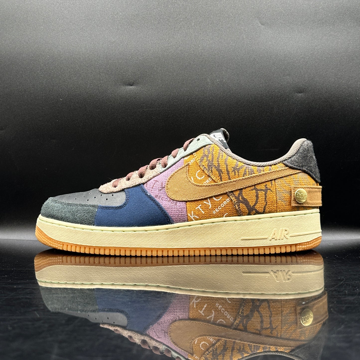 *PRE-OWNED Air Force 1 Travis Scott Cactus Jack SZ 14
