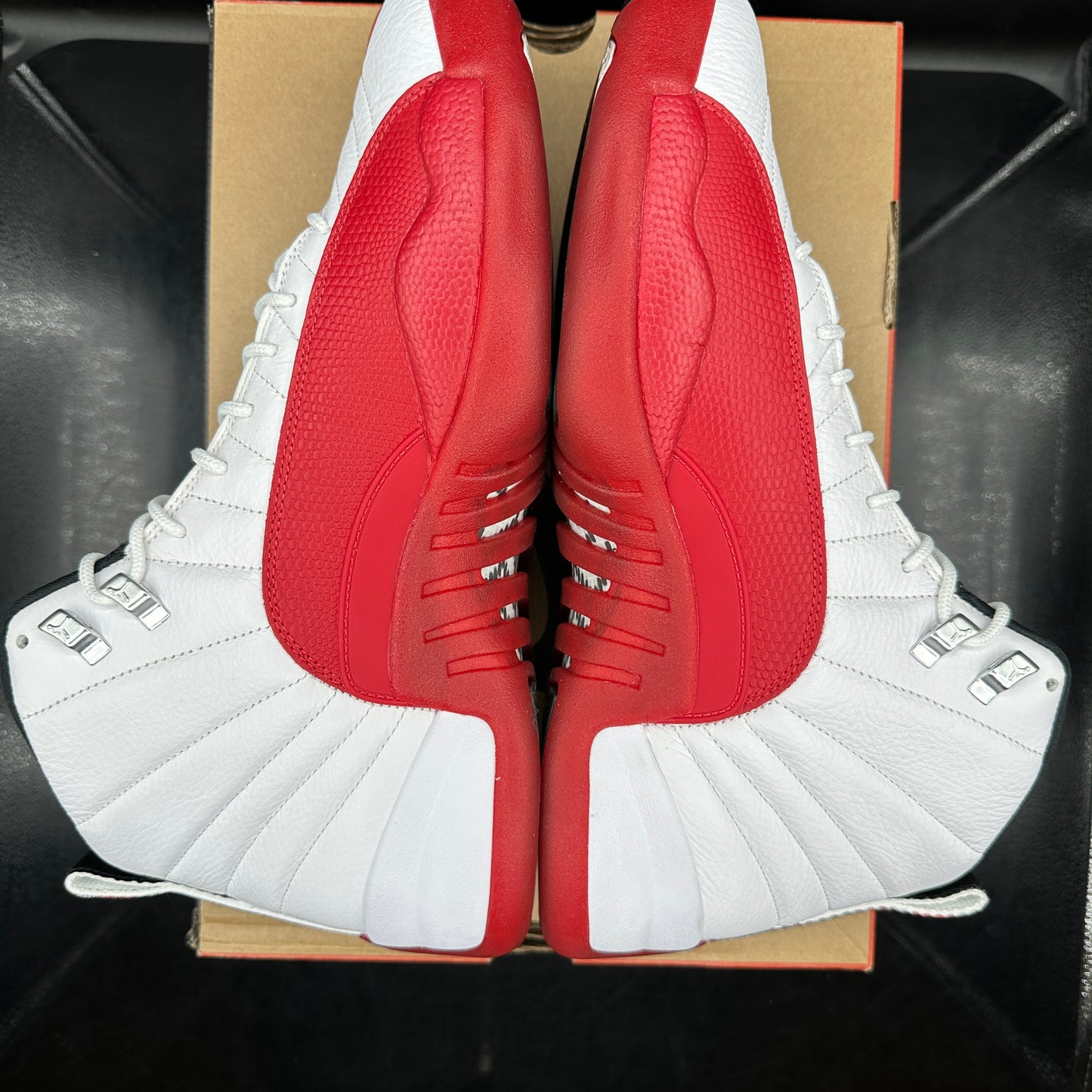 (PRE-OWNED) Jordan 12 Cherry SZ 13