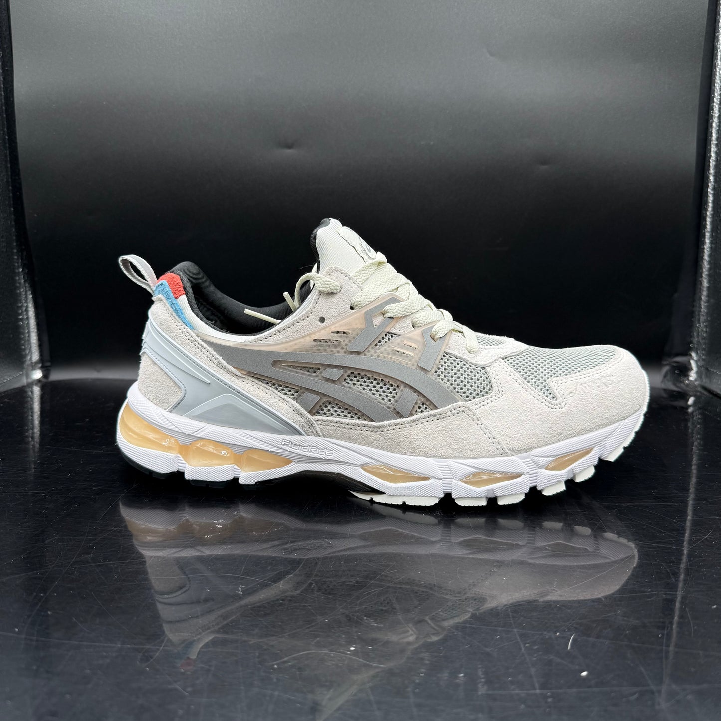 Asiscs Kayano Awake SZ 11.5 DS
