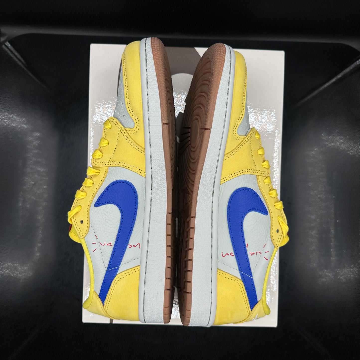 (Pre-Owned) Travis Scott 1 Low Canary SZ 8.5M/10W