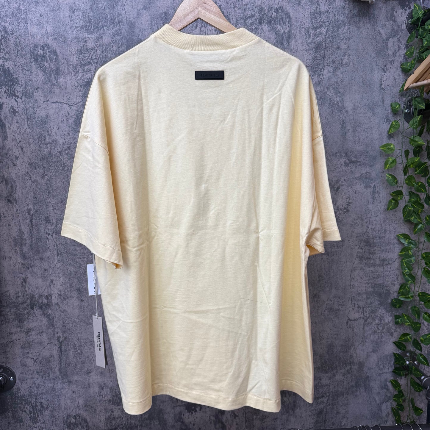 Fear Of God Yellow Tee SZ M