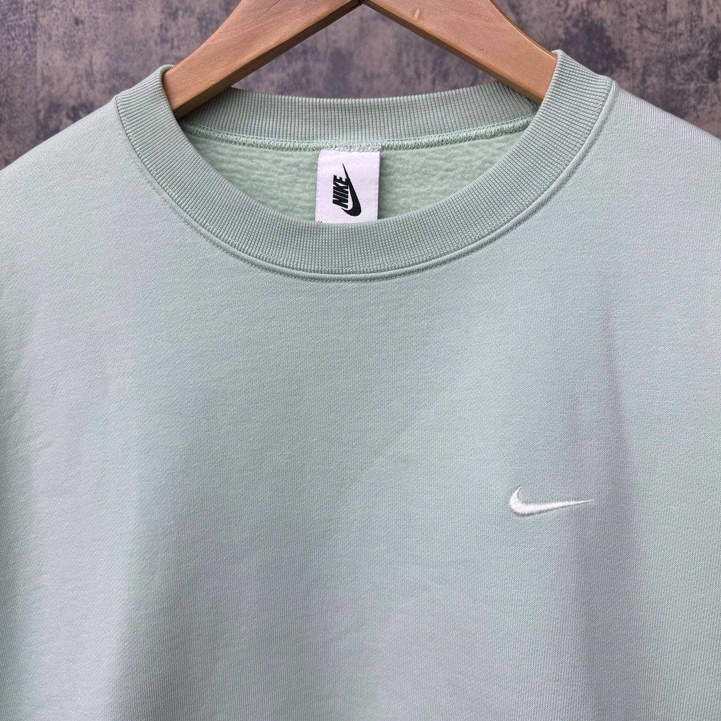 Nike Mint Green Crewneck SZ M