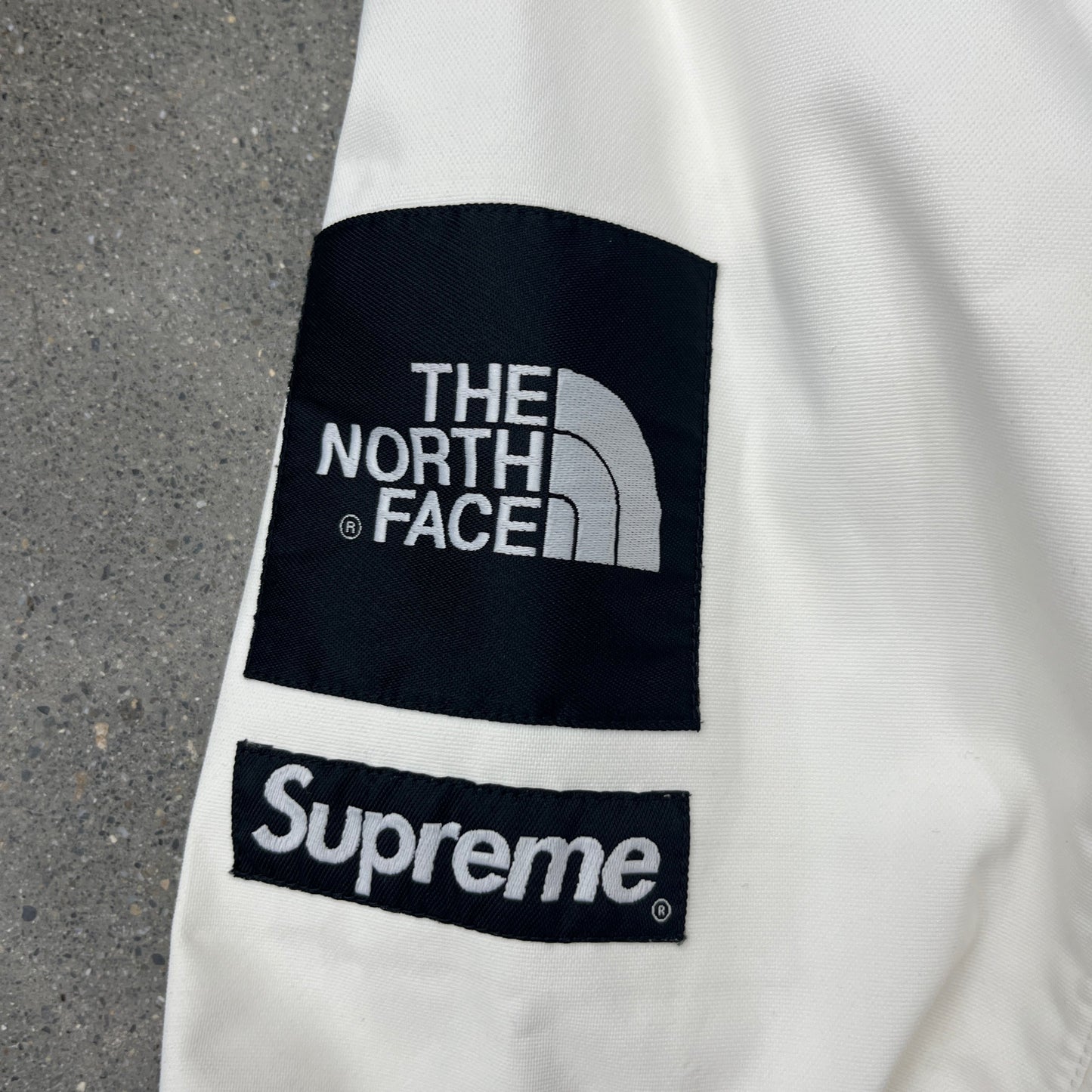 Supreme X TNF Steep Tech Jacket White SZ XL