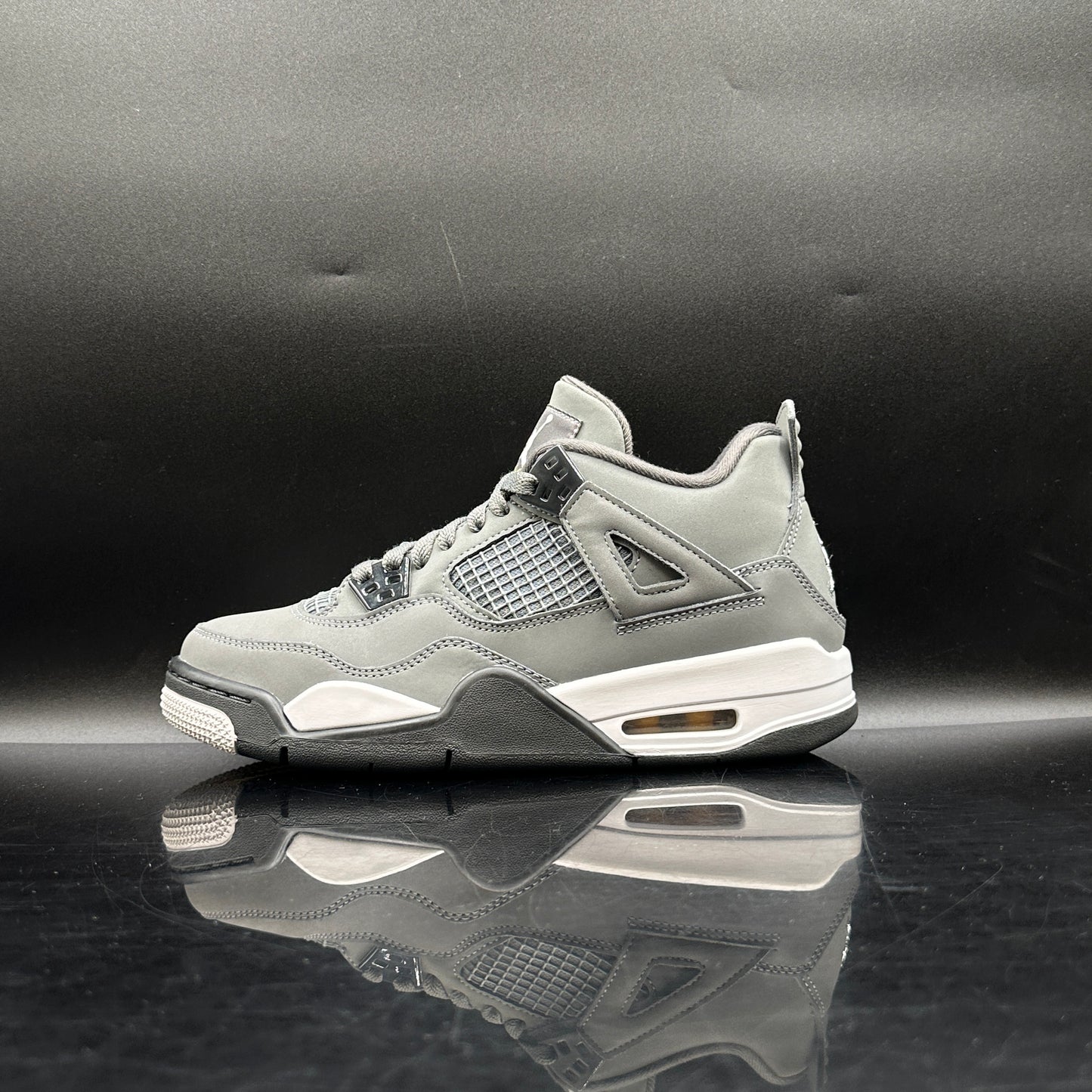 (PRE-OWNED) Jordan 4 Cool Grey SZ 6Y