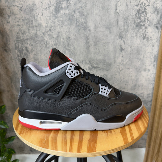 Jordan 4 Bred Reimagined SZ 8.5 (NEW)