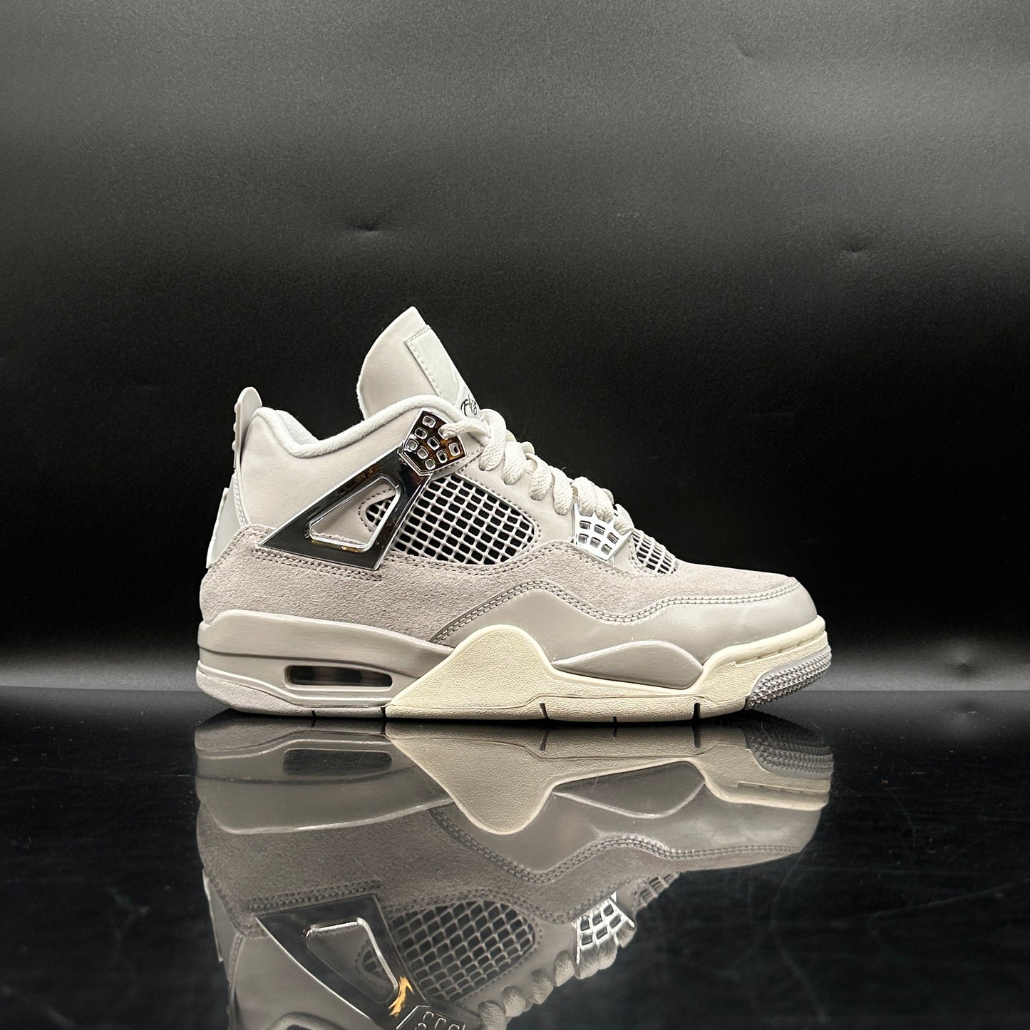 (PRE-OWNED) Jordan 4 Frozen Moments SZ 5.5M / 7W