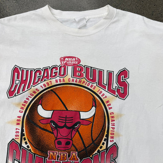 1997 NBA Champs Chicago Bulls Tee XL