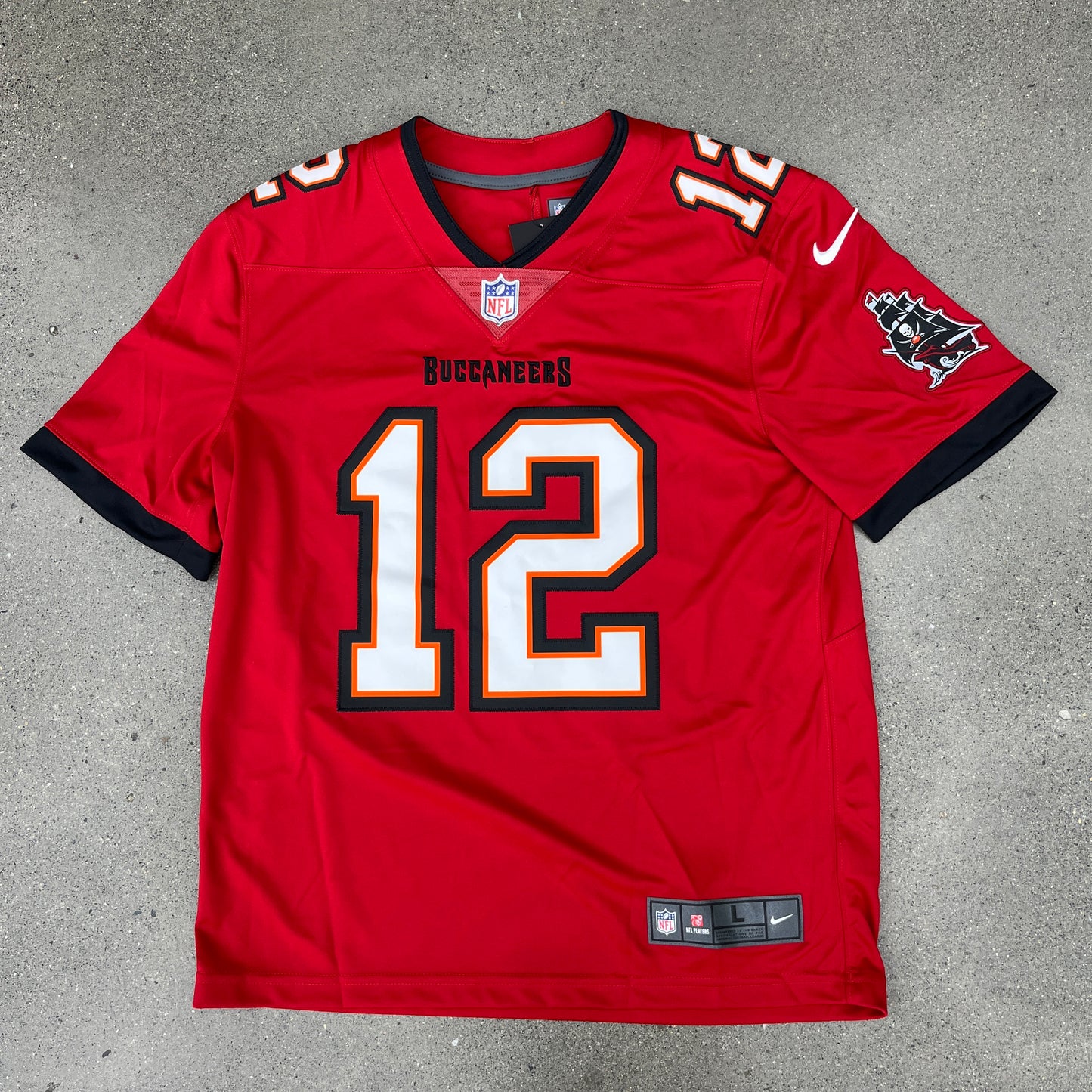 Tom Brady Buccaneers Jersey Red SZ L (NEW)