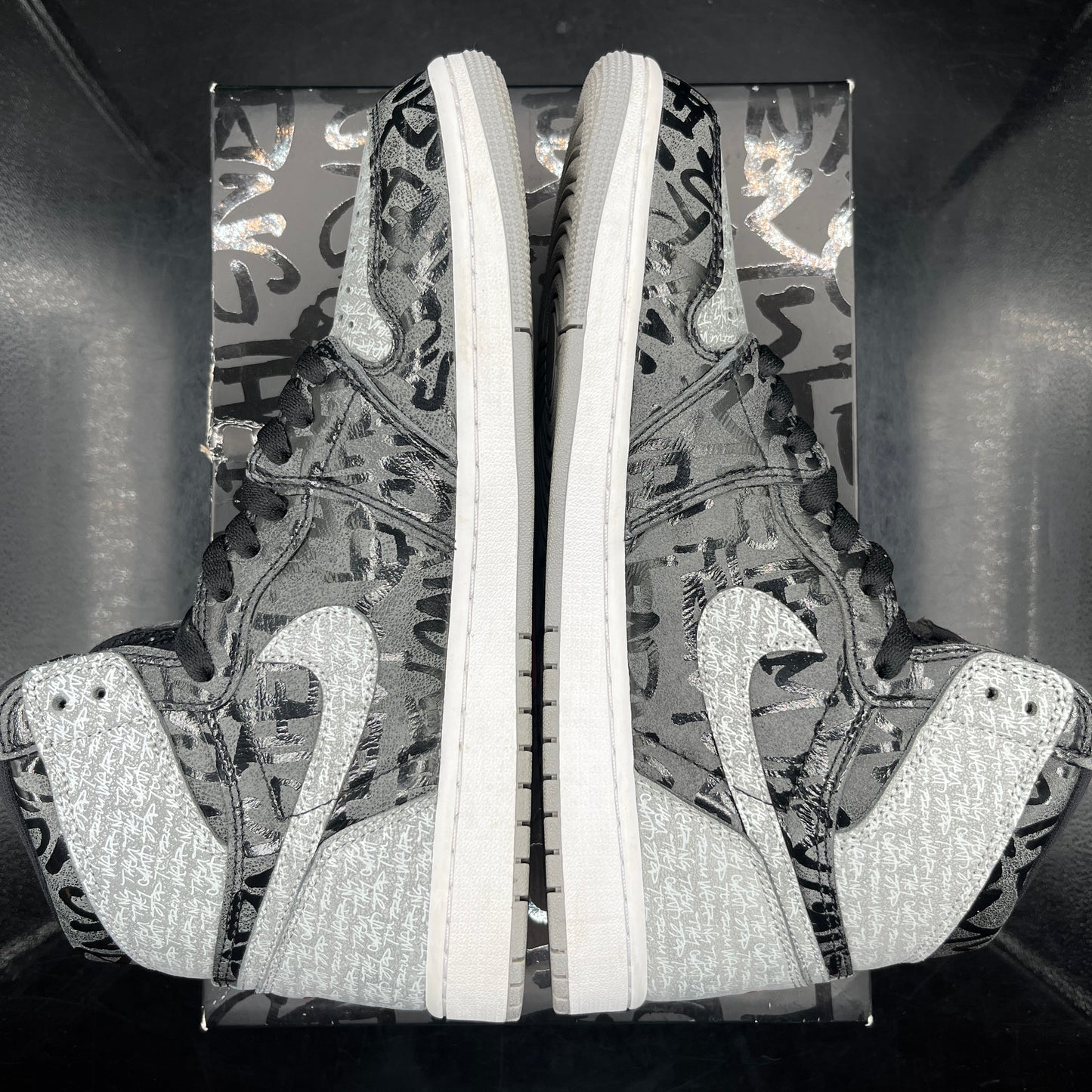 PRE-OWNED Jordan 1 Rebillionare SZ 10.5