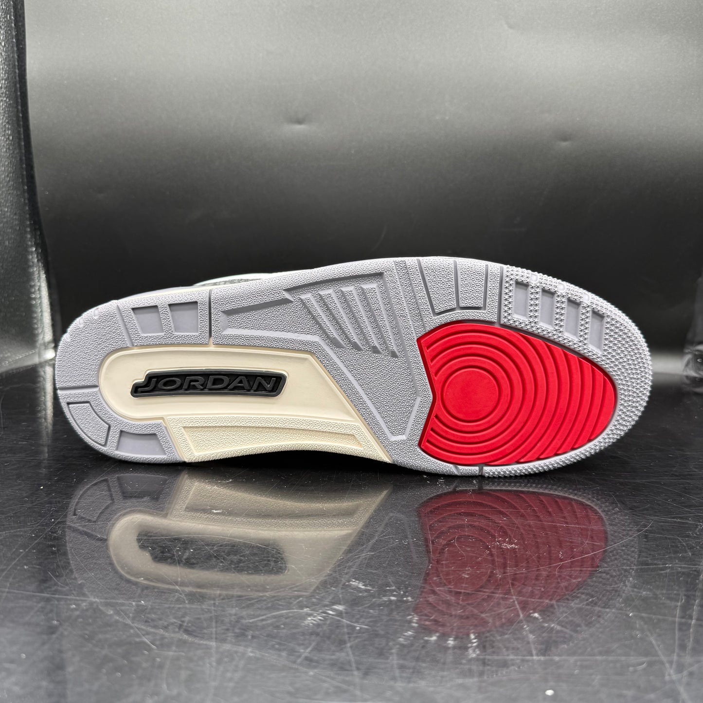 Jordan 3 Grey Cement SZ 12 (DS)