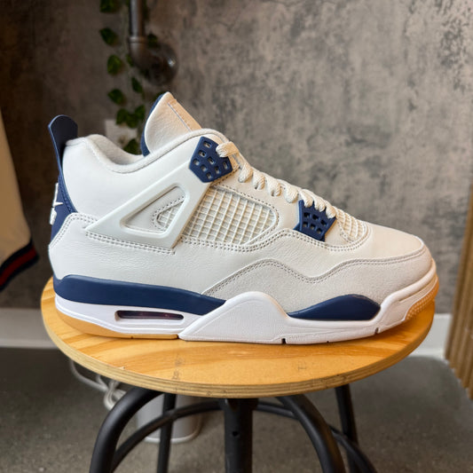 Jordan 4 Nike SB Navy SZ 9 (DS)