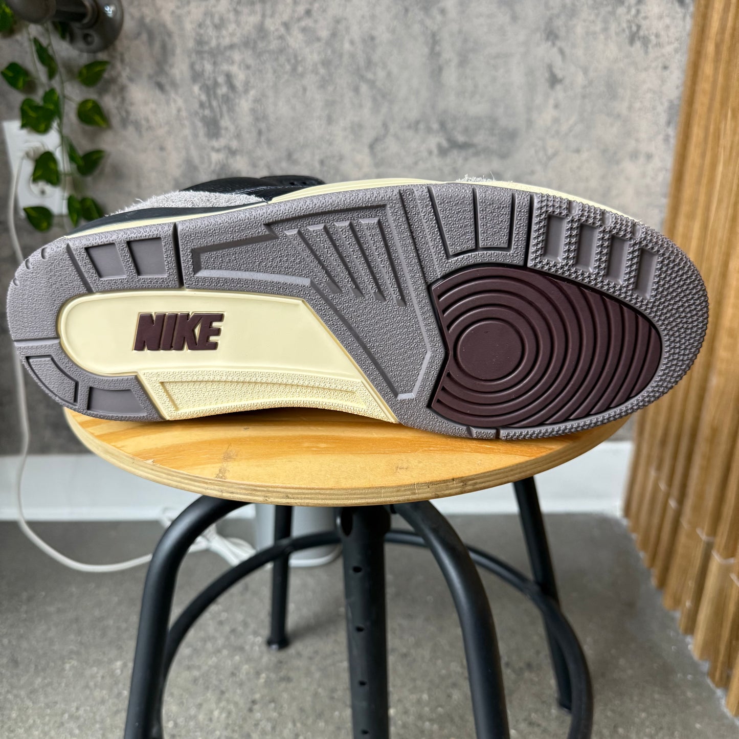 AMA Jordan 3 Black SZ 11.5 (DS)