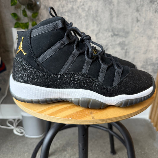 (PRE-OWNED) Jordan 11 Black Stringray SZ 7Y