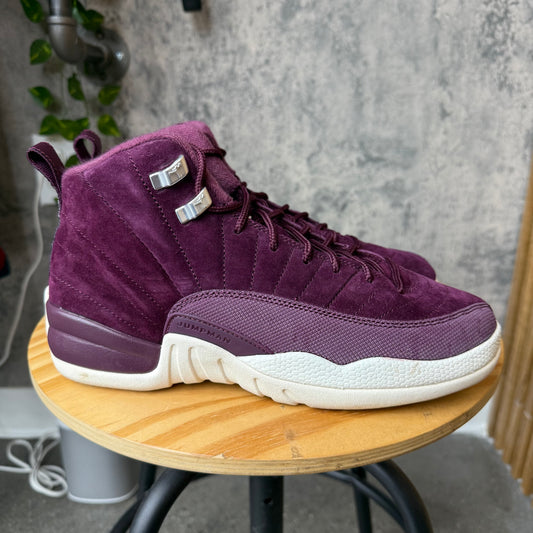 (PRE-OWNED) Jordan 12 Bordeaux SZ 7Y
