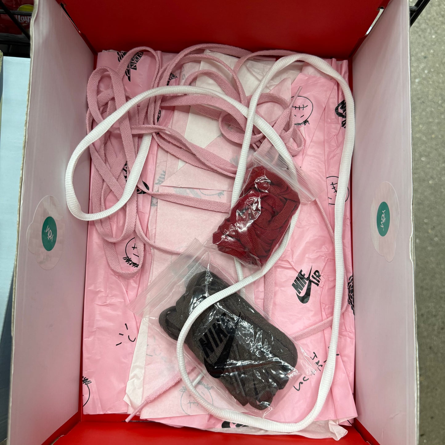 (PRE-OWNED) Travis Scott 1 Mocha High SZ 9.5