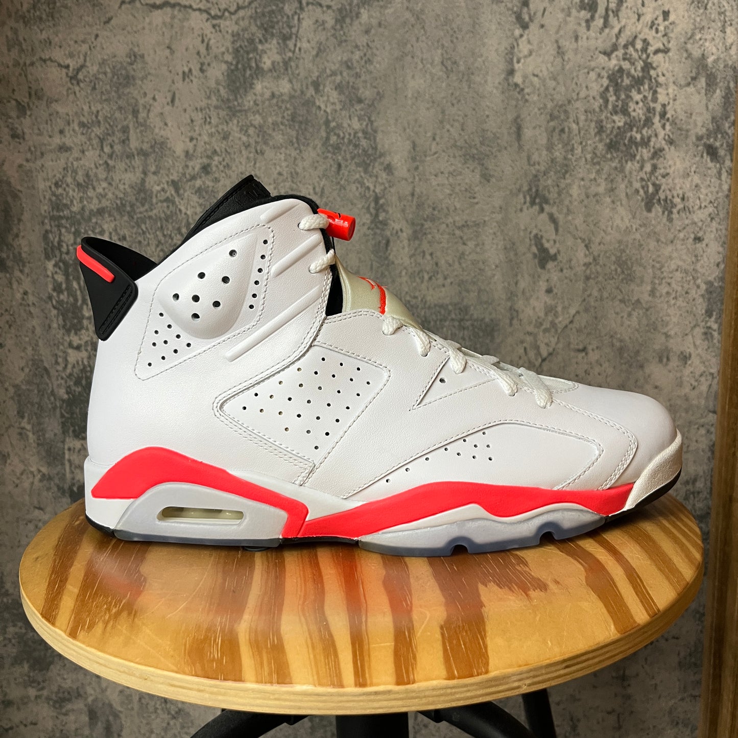 Jordan Infrared 6 SZ 11.5 (DS)