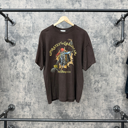 Pirates Of the Caribean Tee Breakthrough Walt Disney Tag SZ XL
