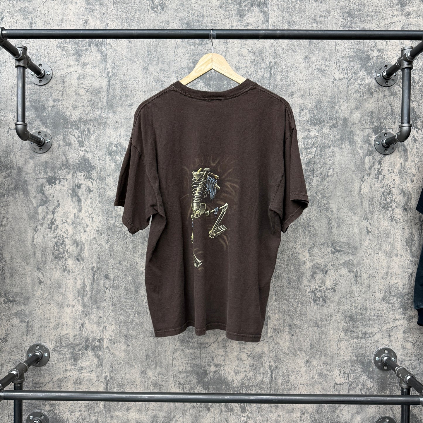 Pirates Of the Caribean Tee Breakthrough Walt Disney Tag SZ XL