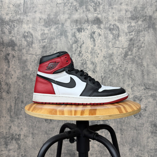 Pre-Owned Jordan 1 Black Toe 2016 SZ 11