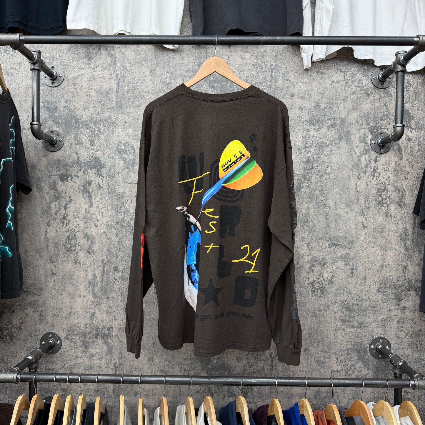 Astroworld Fest Tour L/S Brown Puff Print SZ XL (NEW)