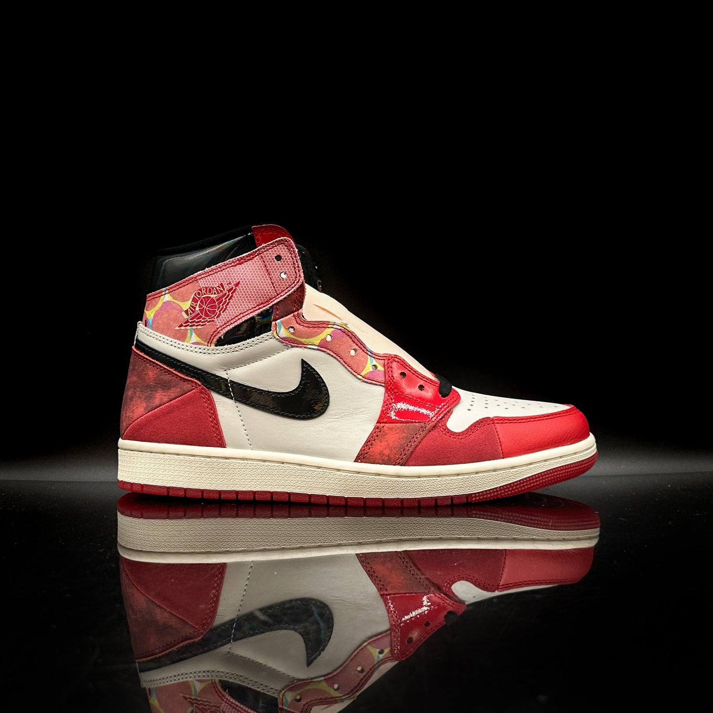 Jordan 1 Spiderverse SZ 8.5 (DS)