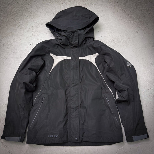 Nike ACG Gore-Tex Windbreaker (Size Medium)
