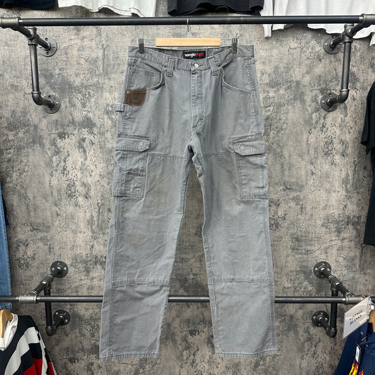36 X 34 Wrangler Riggs Faded Grey Cargos