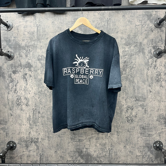 Raspberry Hills Cropped Tee Global Peace SZ L