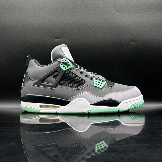 **(PRE-OWNED) Jordan 4 Green Glow SZ 13