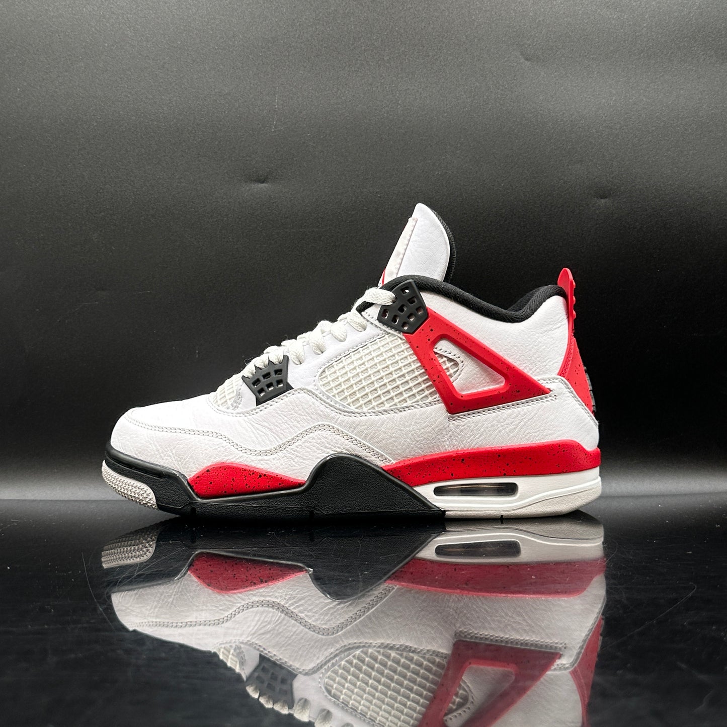 PRE-OWNED Jordan 4 Red Cement SZ 8.5