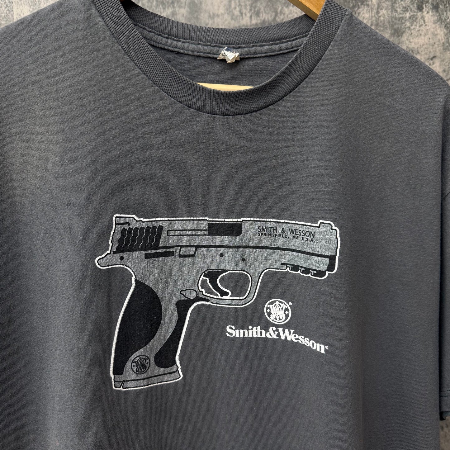 Y2K Smith and Wesson Tee SZ L