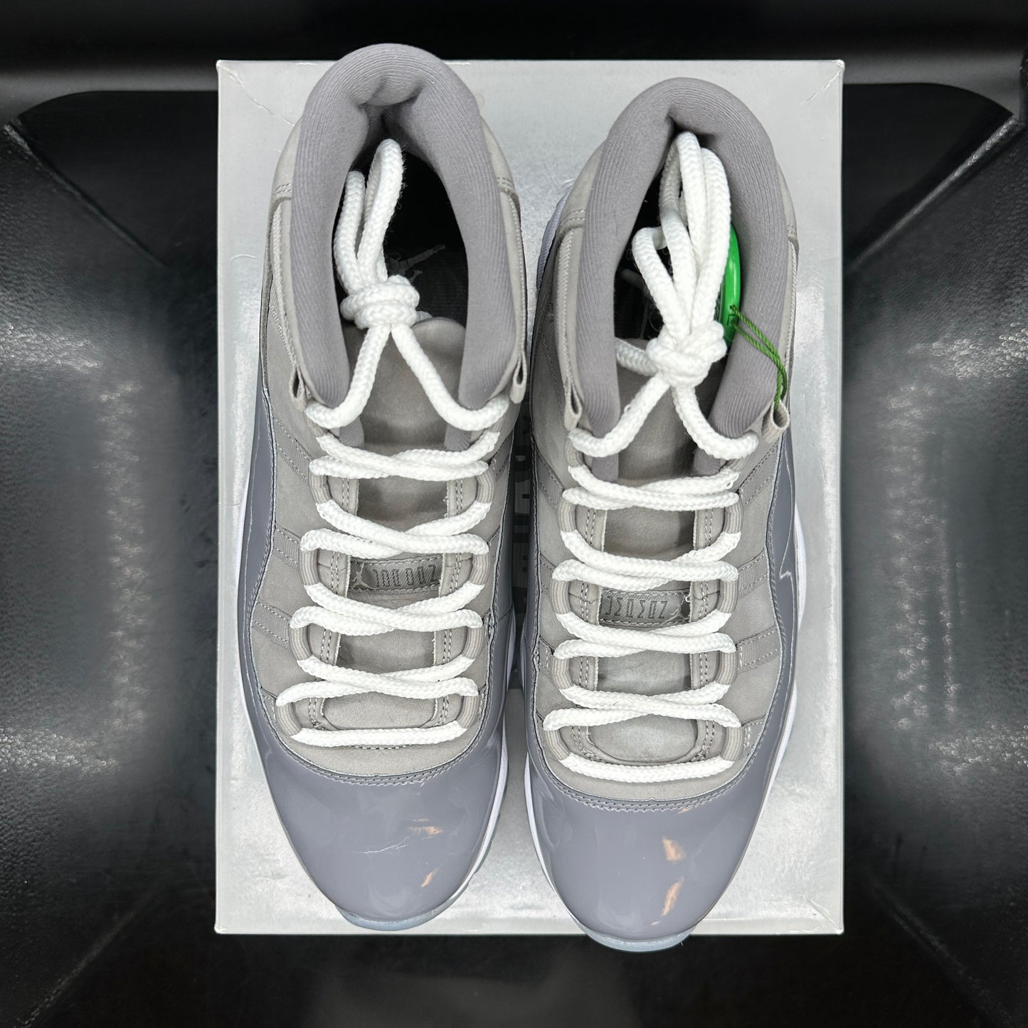 (PRE-OWNED) Jordan 11 Cool Grey SZ 10.5