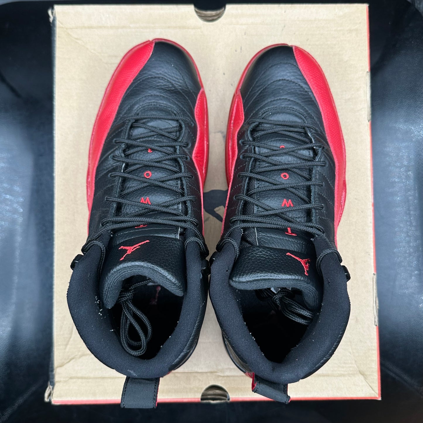 PRE-OWNED Jordan 12 Flu Game SZ 11