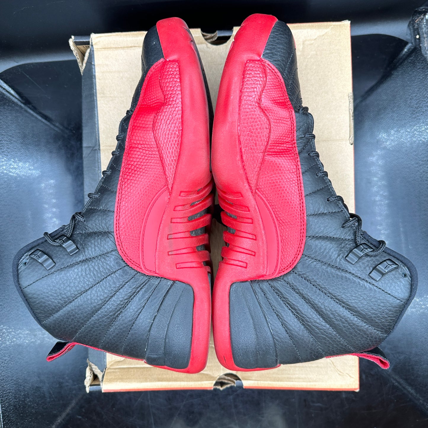 PRE-OWNED Jordan 12 Flu Game SZ 10