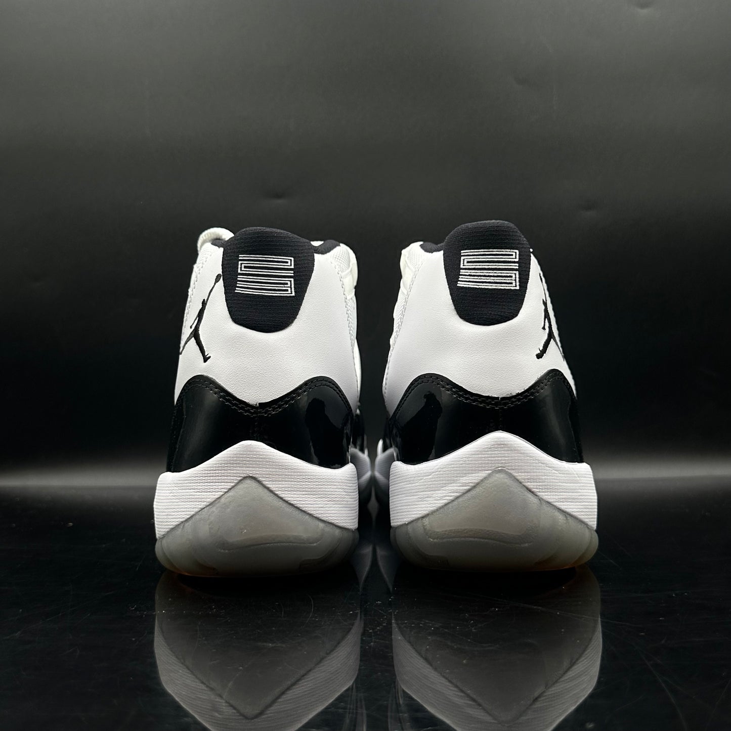 Jordan 11 Concord SZ 9.5 (DS) (2011)