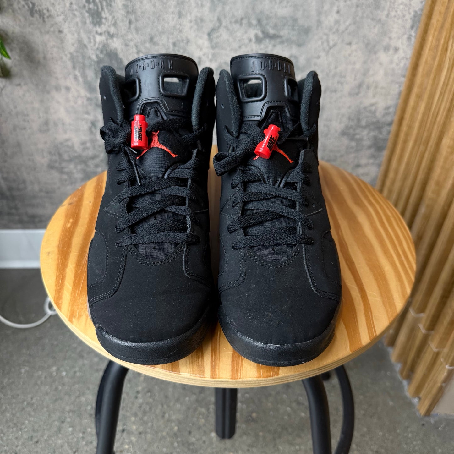 (PRE-OWNED) Jordan 6 Black infrared SZ 7Y