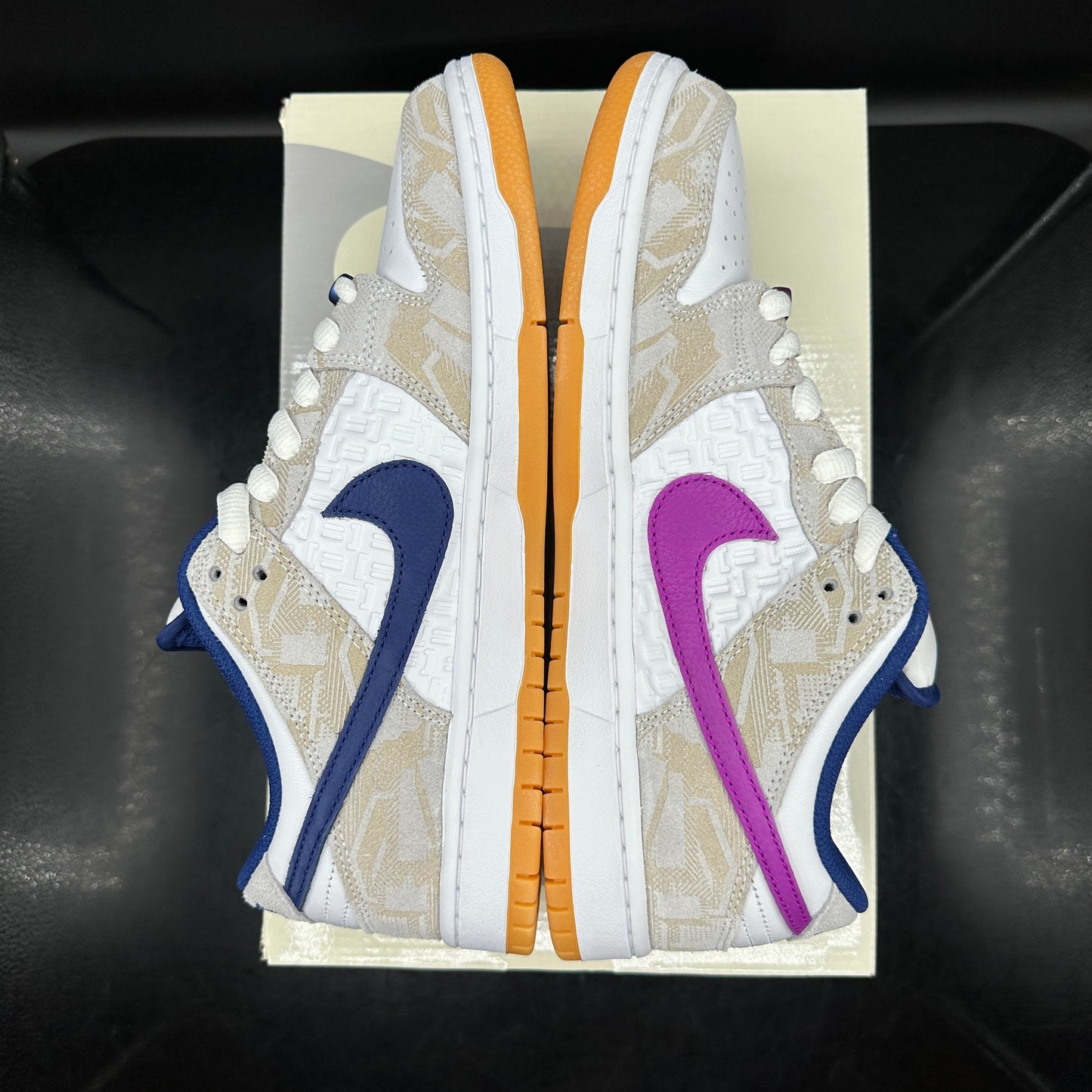 Nike SB Dunk Low Rayssa Leal (Multiple Sizes) (DS)