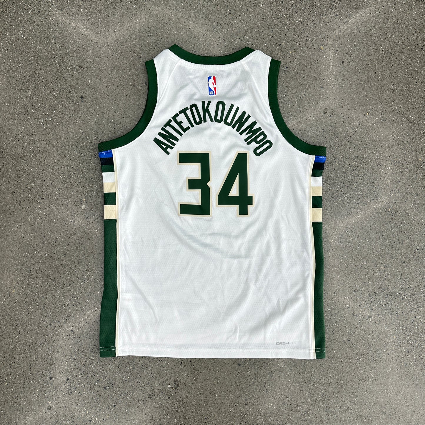 Giannis Antetokounmpo Jersey Youth SZ M (NEW)