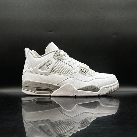 Jordan 4 White Oreo SZ 10.5 (DS)