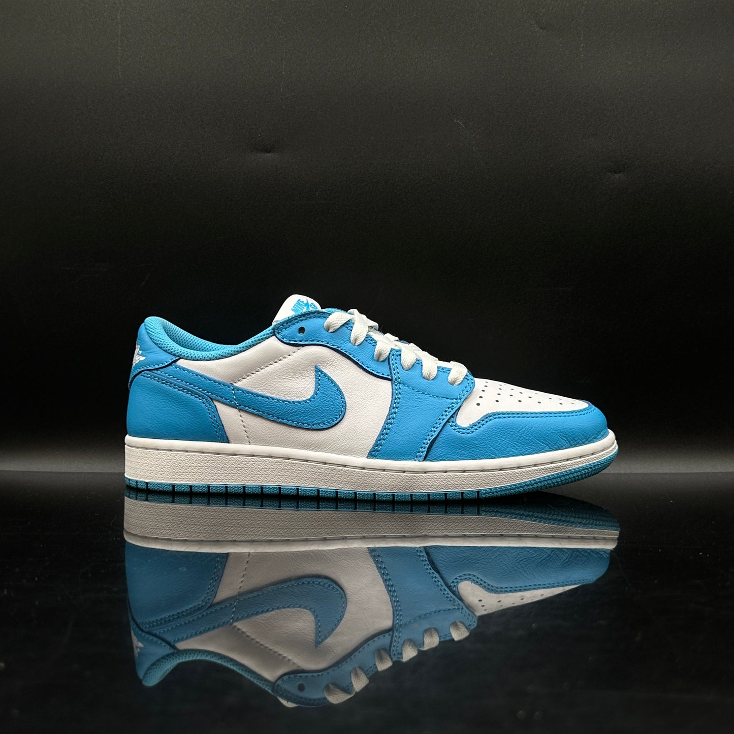 PRE-OWNED Jordan 1 SB Low UNC SZ 8