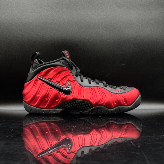 PRE-OWNED Nike Foamposite Pro University Red SZ 10