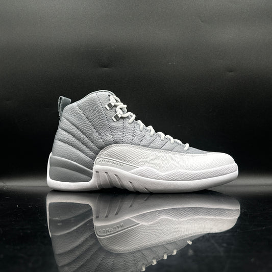 Jordan 12 Stealth SZ 9.5 (DS)