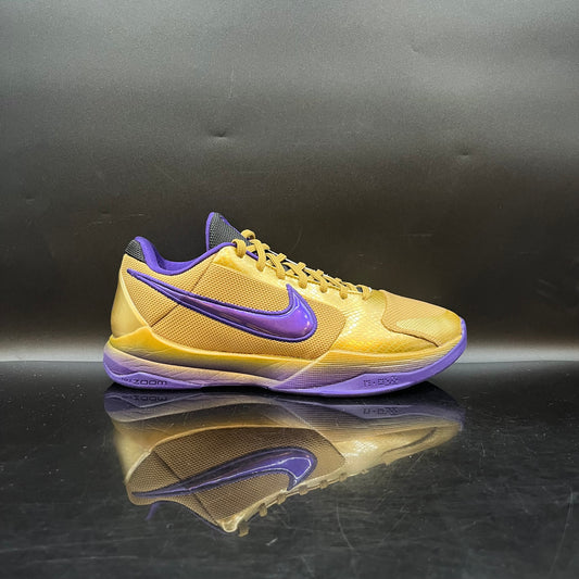 PRE-OWNED Kobe 5 Hall Of Fame Gold SZ 9
